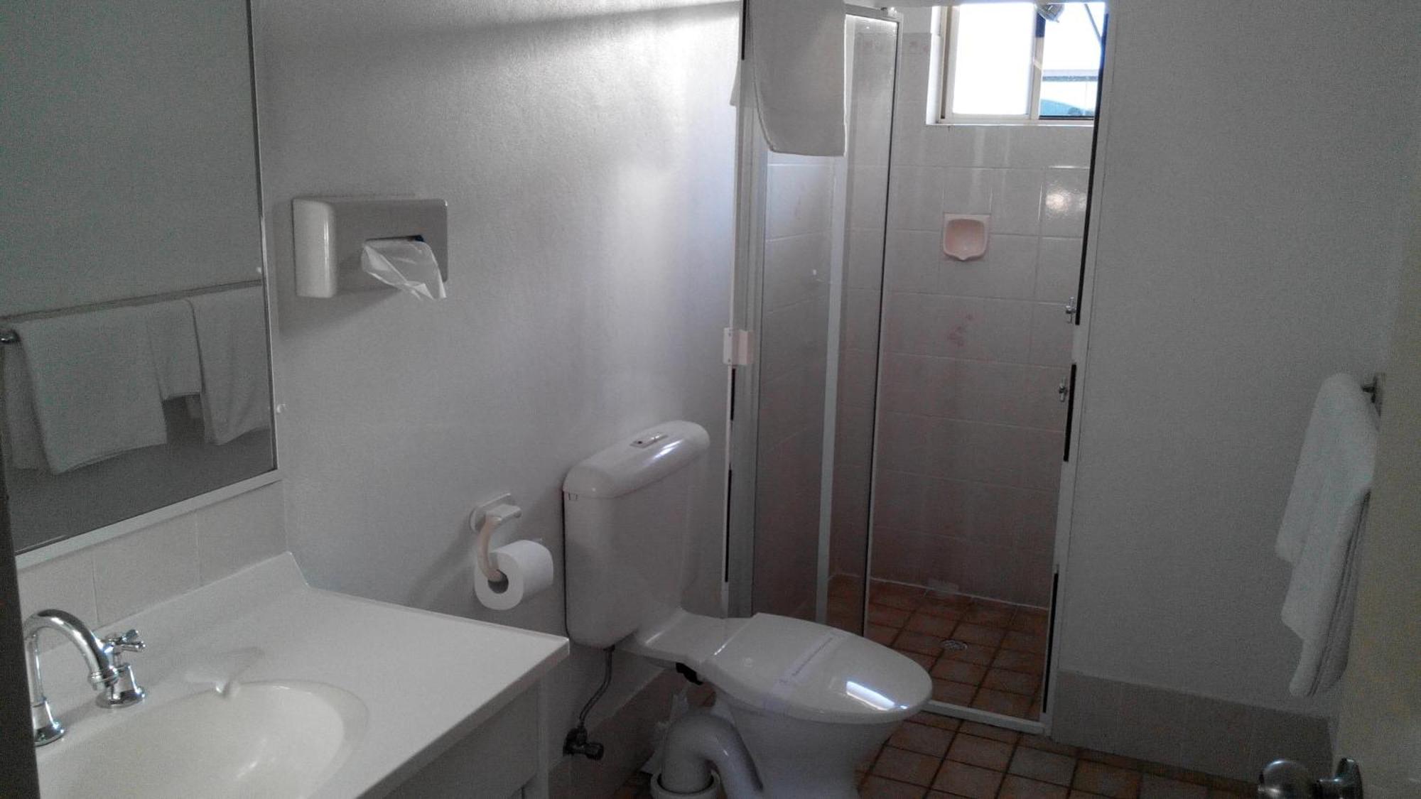 Branxton House Motel Room photo